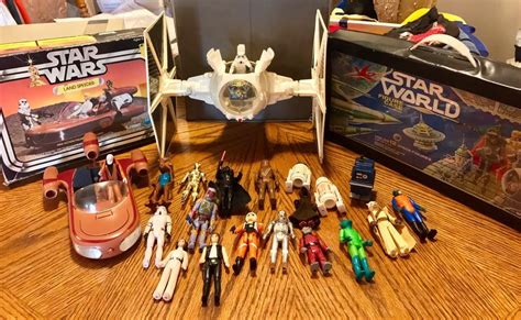1970s Star Wars 20 Action Figures And Tie Fighter And Land Speeder Boba