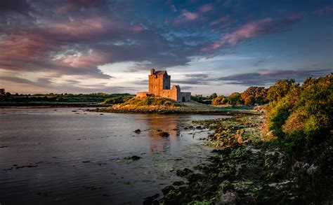 Dunguaire Castle Dunguaire Castle On The Shores Of Galway Flickr