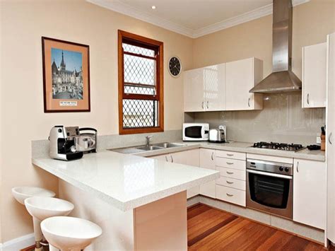I also like the countertop choice. Narrow U Shaped Kitchen Designs | Interior design kitchen ...