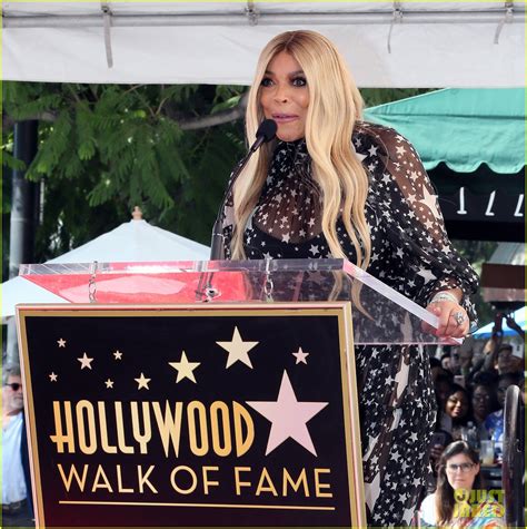 Photo Wendy Williams Honored With Star On Hollywood Walk Of Fame 01