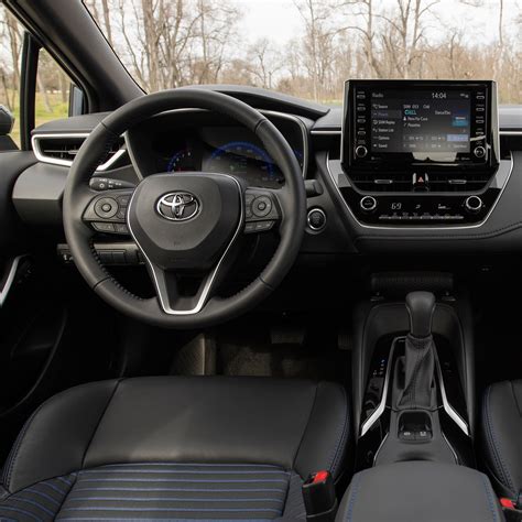 The interior of the current toyota corolla is one of its best attributes, and one of its worst. 2020 Toyota Corolla XSE Drive in Savannah