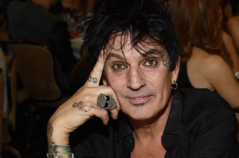 Tommy lee was born in athens, greece, as thomas lee bass on october 3, 1962, and his family moved to california a year after his birth. Tommy Lee's 24 Tattoos & Their Meanings - Body Art Guru