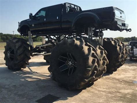 Ford Monster Dually That Broke The Internet Ford Daily Trucks