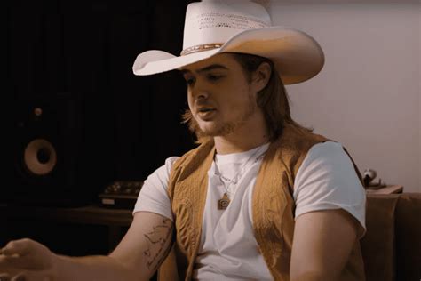 American Idol Finalist Colin Stough Shares Intimate Studio Moments In New Video Country Now