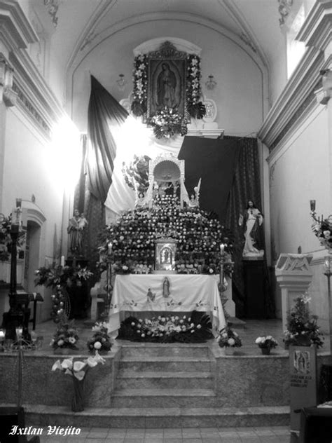 Altar Del Santuario De Nuestra Señora De Guadalupe En Ixtlan Del Rio