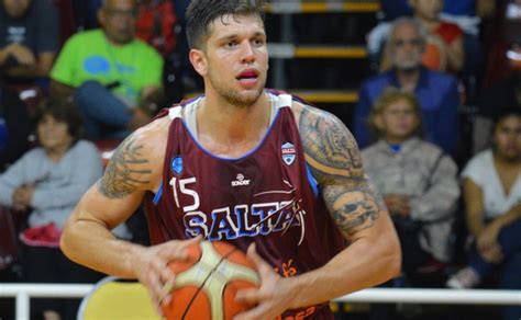 Facundo campazzo, de denver nuggets (1,78m y 30 años), nicolás laprovittola, de real madrid (1,88m y 31), luca vildoza, de new york knicks (1,89m y 25 años) y leandro bolmaro, de. Lisandro Rasio, entre los destacados de la Liga Argentina ...