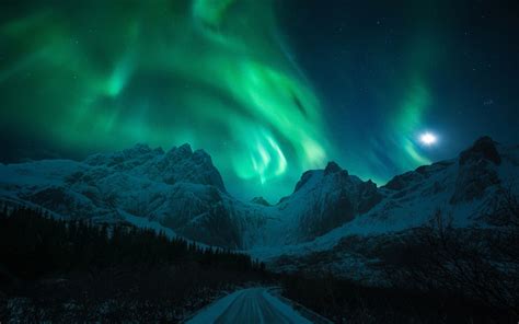 Download 1280x800 Wallpaper Road Mountains Aurora Borealis Nature