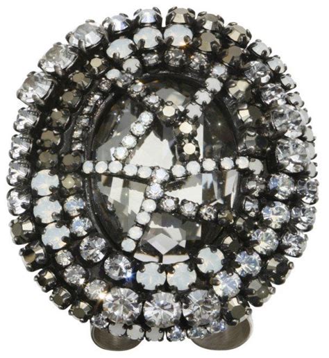Sep 28, 2021 · mein perfektes hochzeitskleid! KONPLOTT ring Las Vegas white | Konplott, Vegas, Ringe