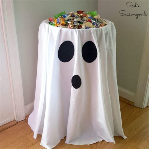 41 Halloween Ghost Decorations For Indoors And Outdoors Digsdigs