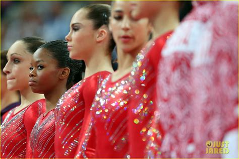 Us Womens Gymnastics Team Wins Gold Medal Photo 2694848 2012