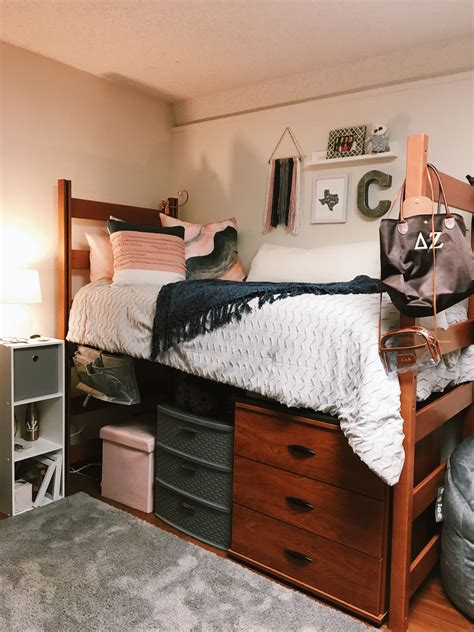 college dorm room texas aandm university pink gray dream dorm room cozy dorm room dorm
