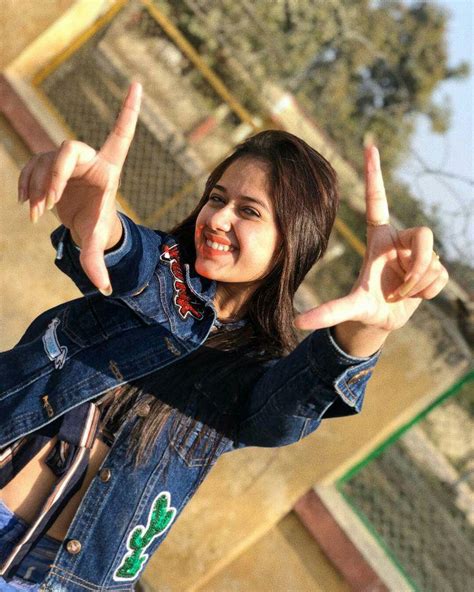 Instagram Jannat Zubair Rahmani On Stylevore