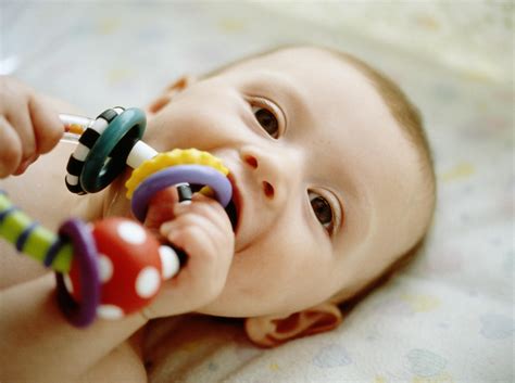 Teething Symptoms Fever And Treatment In Babies