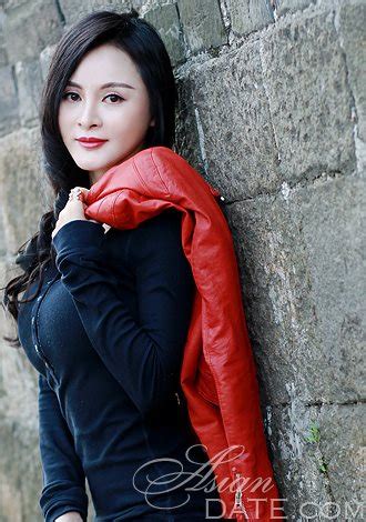 China Member Ling From Changsha 48 Yo Hair Color Black
