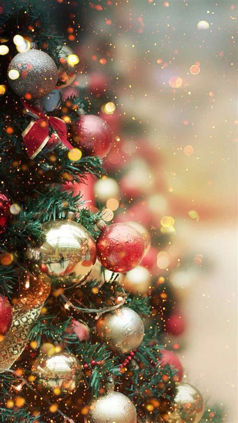 If you're in search of the best christmas screensavers wallpaper, you've come to the right place. 25 Free Christmas Wallpapers for iPhone - Cute and Vintage ...