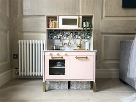 They're also thin enough to get right into your narrowest spice jars. Ikea set to mini designer kitchen! How to make this ...