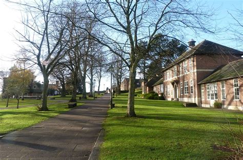 バーミンガムシティ大学 Birmingham City University（Navitas） 手数料無料の海外留学推進協会