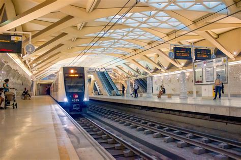 Viajar en Metrovalencia y EMT seguirá teniendo descuento: así quedan