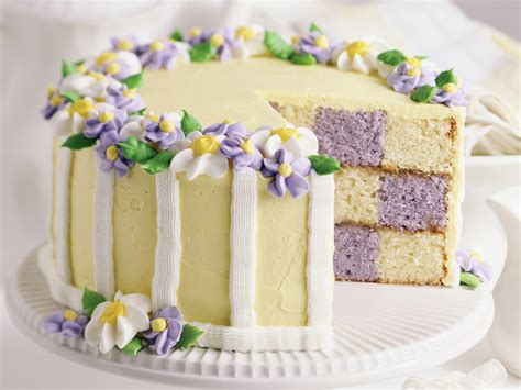 A Beautiful Cake With Flowers Wallpapers And Images