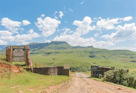 Entrance To Injisuthi In Giants Castle Section Maloti Drakensberg Park
