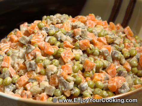 While peas and carrots cook, melt butter in a medium saucepan and then add flour, salt and pepper to form a roux. Carrots and Stewed Mushrooms Salad Recipe | My Homemade ...