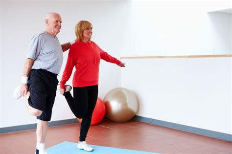4 Balance Knee Exercises Senior Fitness Bad Knee Workout