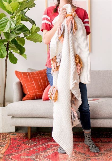 Blanket Diy Cozy Up With This Unique Diy Blanket Idea For Winter
