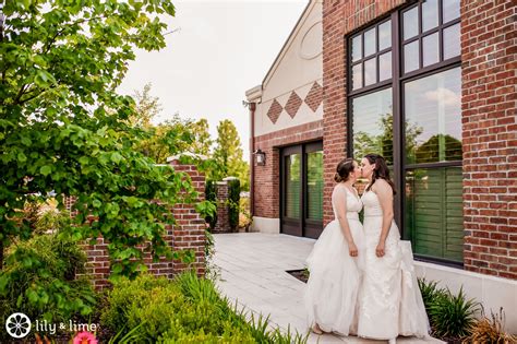 Lgbt Wedding Photography Picturesque Wedding Photos At Noah’s Event Venue Lily And Lime