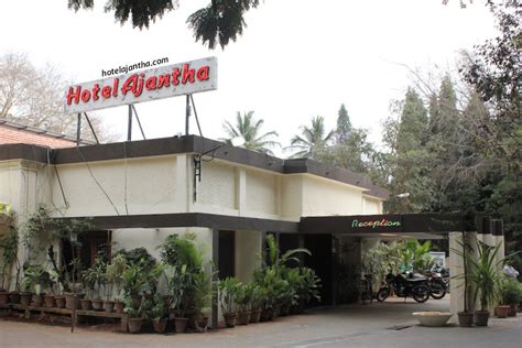 Axis bank, mg road banglore is situated in m g road, bangalore, karnataka, india. Hotels on MG Road Bangalore | India Travel Forum