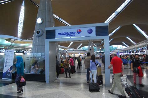 Flight wasn't on time to and from hkg. Review of Malaysia Airlines flight from Kuala Lumpur to ...