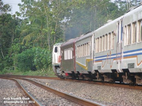 Maybe you would like to learn more about one of these? Kereta Api Indonesia: Ketika Raja Jalur Selatan KA Argo ...