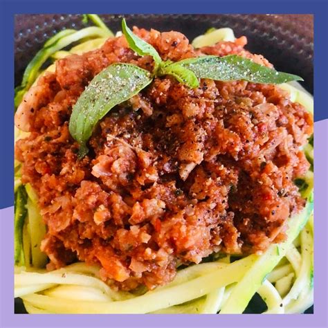 Vegane Bolognese Sauce Mit Zucchininudeln Your Health Coach