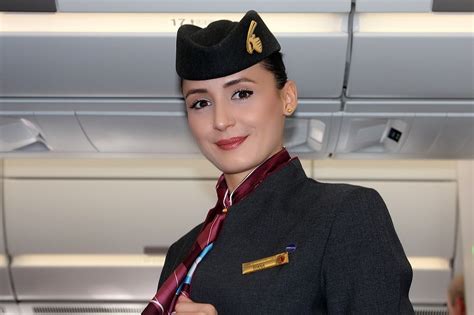 Stewardess Qatar Airways Flight Attendant Fashion Qatar Airways Cabin Crew Qatar