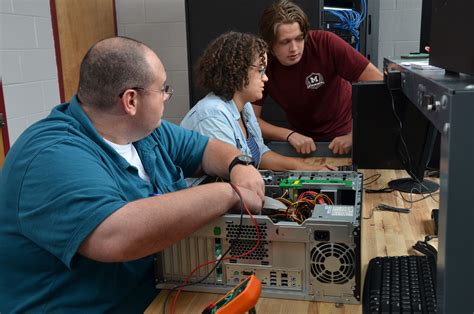 It is designed for students who desire a strong mathematical or science foundation for their degree. UACCM | The Campus Link: 10 Things to Know about the CIS ...