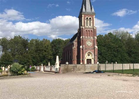 Une coalition internationale soutenue par emmanuel macron uni. , Bourdainville, 12 Route de la Vallée, Seine-Maritime, France