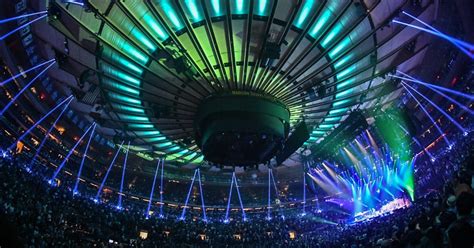 Download the entire show now or stream via livephish+ at livephi.sh/ph180805. Phish Shares Pro-Shot Video Of "Bathtub Gin" From 2019 New ...