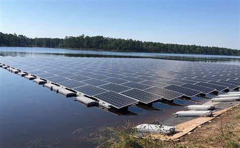 Army Floating Solar Array Is The Largest Floating System In The