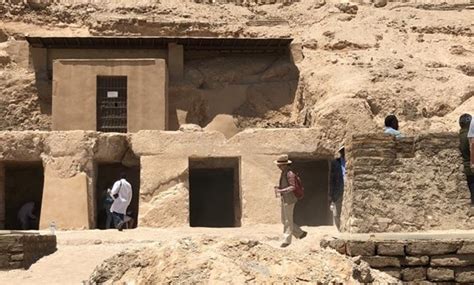 Egypt Announces Tomb Discovery At Luxors Draa Abul Naga Necropolis
