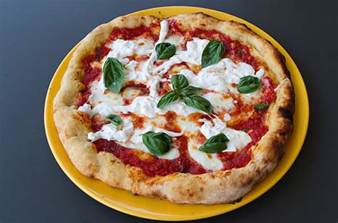 Buffalo Mozzarella And Burrata Pizza Italian Food Forever