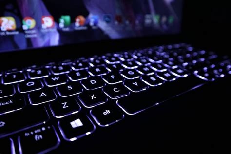 Cara Menyalakan Lampu Keyboard Laptop Dell, Mudah dan Praktis
