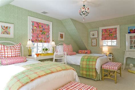 Pink And Green Walls In A Bedroom Ideas Wall Design Ideas