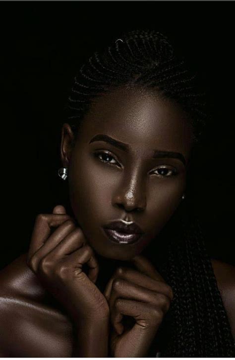 Pin By Wandaj On Chocolate Poppin Dark Skin Models Dark Skin