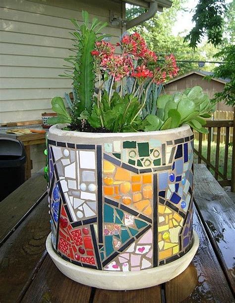 Pin By Anjea Lau On Mosaic Pots And Other Vessels Mosaic Flower Pots