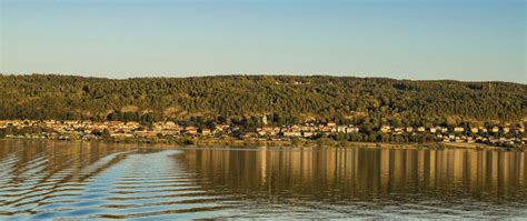 Situated in granna, this golf hotel is within 1 mi (2 km) of. Grännapaketet - Västanå Slott