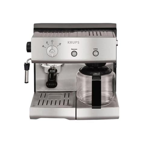 Elle affiche un réservoir de 1.7 l et une capacité de bac à grains de 500g, afin de vous éviter de le remplir à nouveau avant chaque utilisation. Machine à café krups