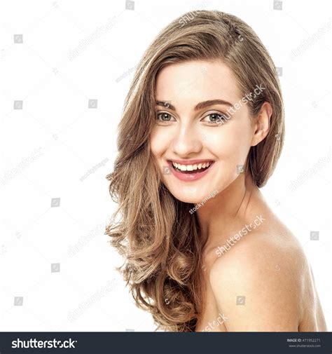 Smiling Nude Woman Posing Side Ways Photo De Stock Modifiable 471952271