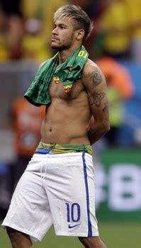 Copyright © 2021 カラオケうたてん all rights. ネイマールの筋肉がスゴすぎ!プレーへの影響〜筋トレ・食事 ...