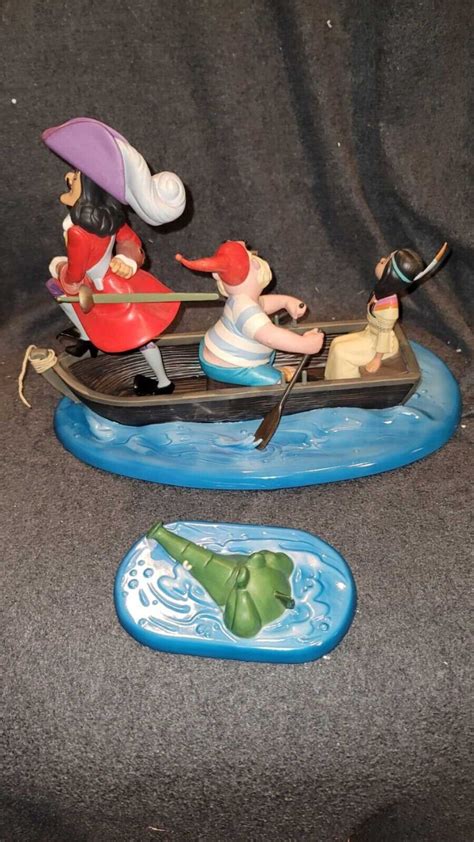 Disney WDCC Peter Pan Captain Hook Smee Tigre Lily Croc Un Etsy