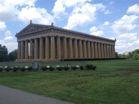 The Parthenon In Nashville Tennessee Parthenon Nashville Parthenon
