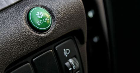 Wrv and crv are the best suvs of honda company and another but please review harrier vs crv vs hrv. Honda CR-V vs BMW X1 Comparison - autoX